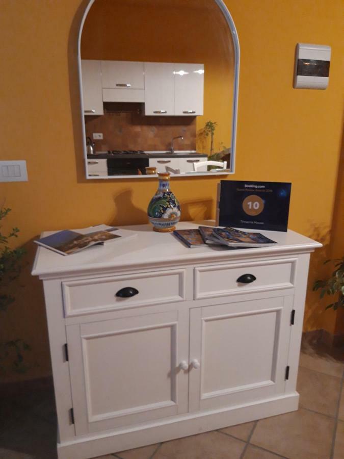 דירות טאורמינה Trinacria House מראה חיצוני תמונה