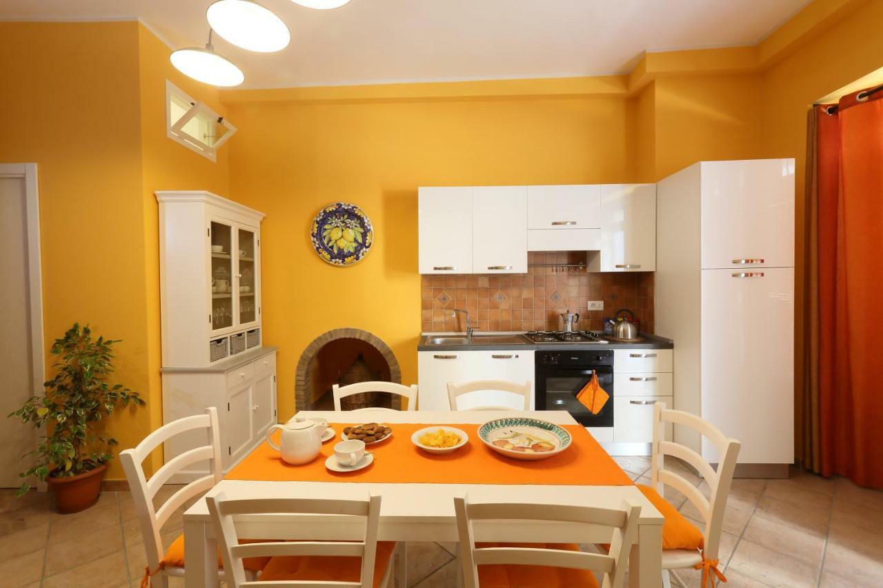 דירות טאורמינה Trinacria House מראה חיצוני תמונה