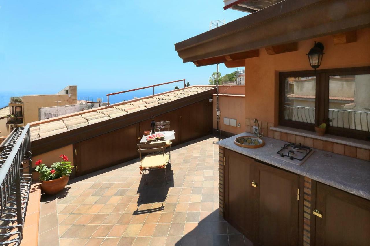 דירות טאורמינה Trinacria House מראה חיצוני תמונה